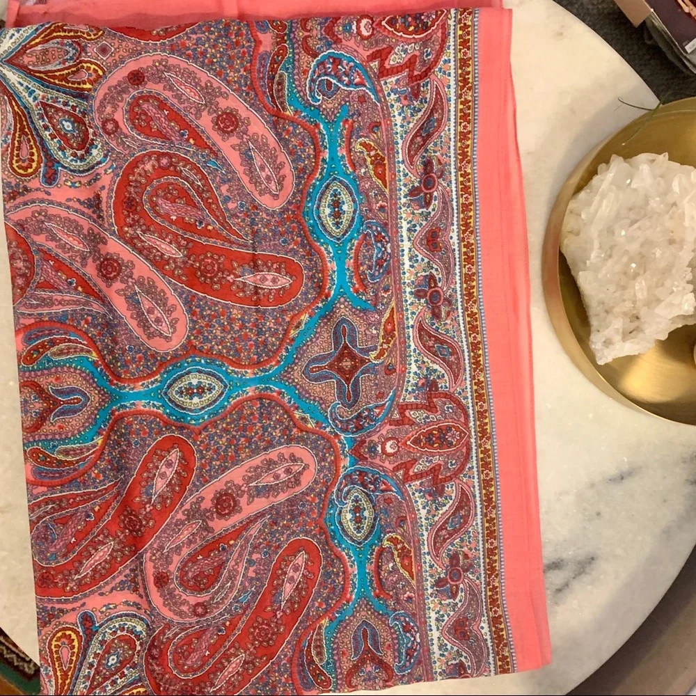 Silk blend patterned scarf - Picture 4 of 6